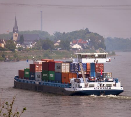 ship-4230930_1920 ship-4230930_1920